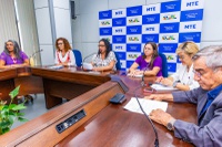 Mulheres representam 70% da força de trabalho na economia solidária mundial, diz Gilberto Carvalho