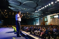 "Nosso compromisso é retomar as políticas públicas de proteção ao trabalho", afirma Luiz Marinho na abertura do curso de formação para auditores