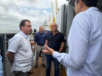 Marinho defende trabalho decente como eixo da transição tecnológica em evento na COP30