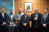 Ministro Luiz Marinho recebe sindicato de policiais penais de São Paulo