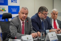 MTE propõe mesa de diálogo para regulamentação do trabalho em centrais de abastecimento