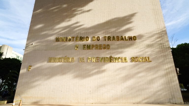 WhatsApp_Image_2024-12-23_at_15.36.02 (1).jpeg