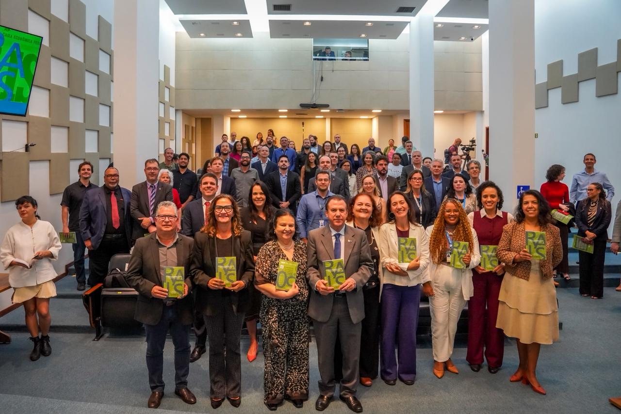 Durante o evento hoje (27) foi lançado o livro sobre os 50 anos da RAIS