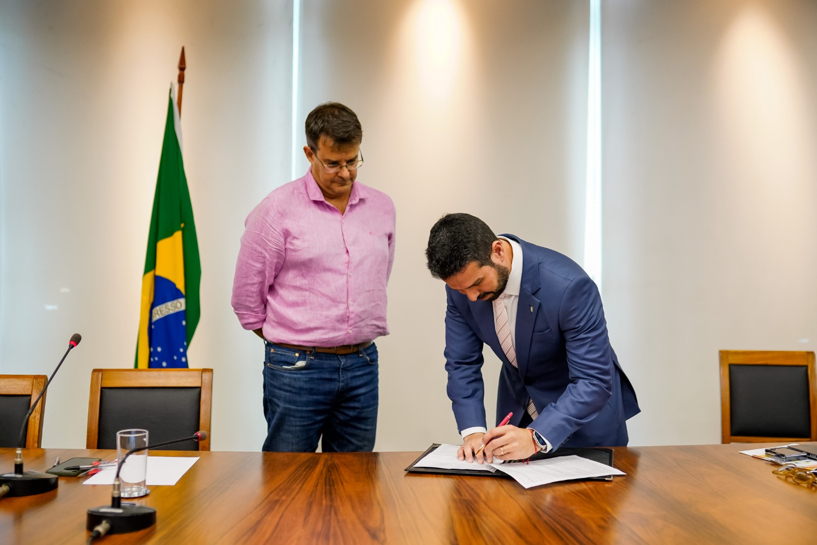 20/12/2023 - Assinatura da adesão da Codevasf à Rede de Parcerias