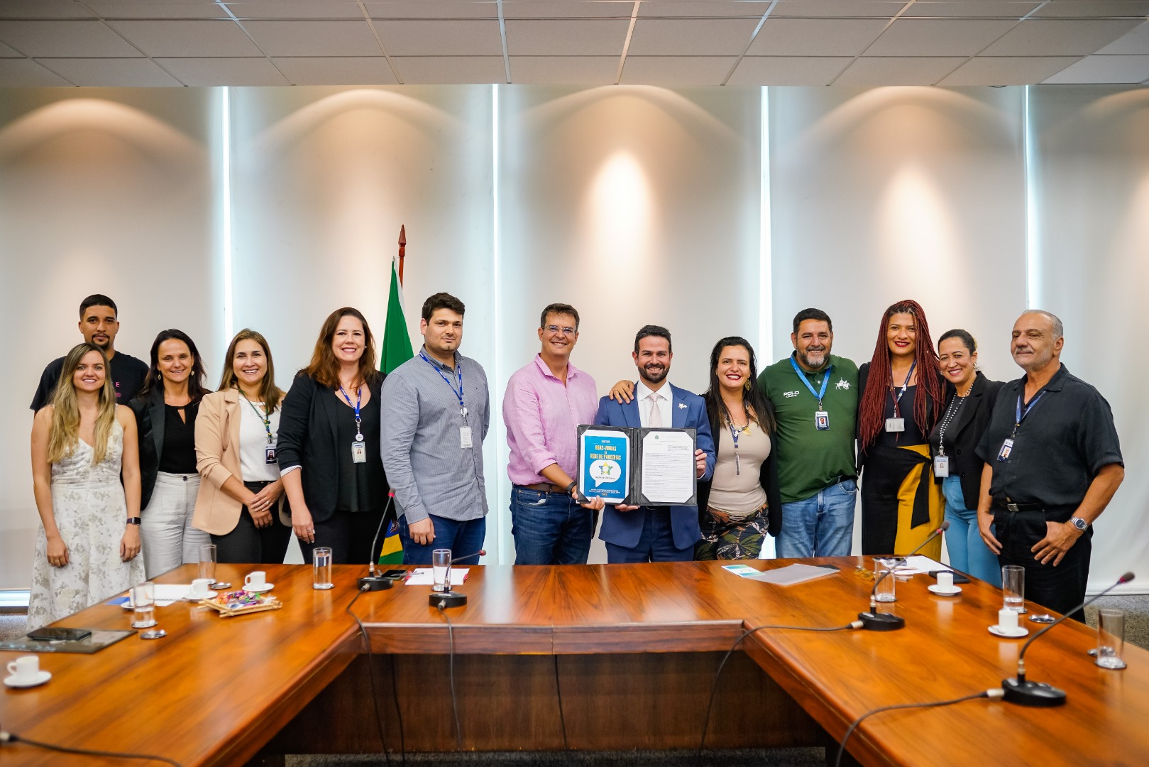 20/12/2023 - Assinatura da adesão da Codevasf à Rede de Parcerias