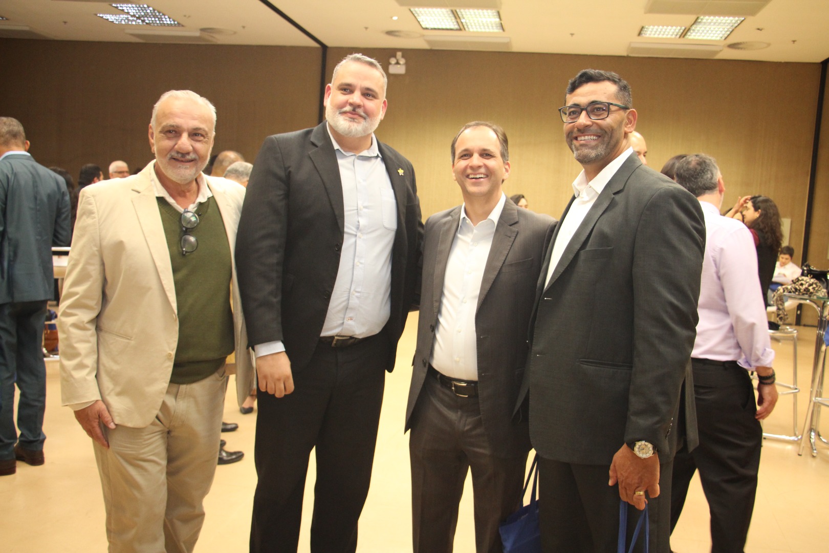 Lançamento do Livro 10 anos da Rede de Parcerias - dia 02-06-2025 (116).JPG