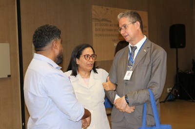 Lançamento do Livro 10 anos da Rede de Parcerias - dia 02-06-2025 (119).JPG