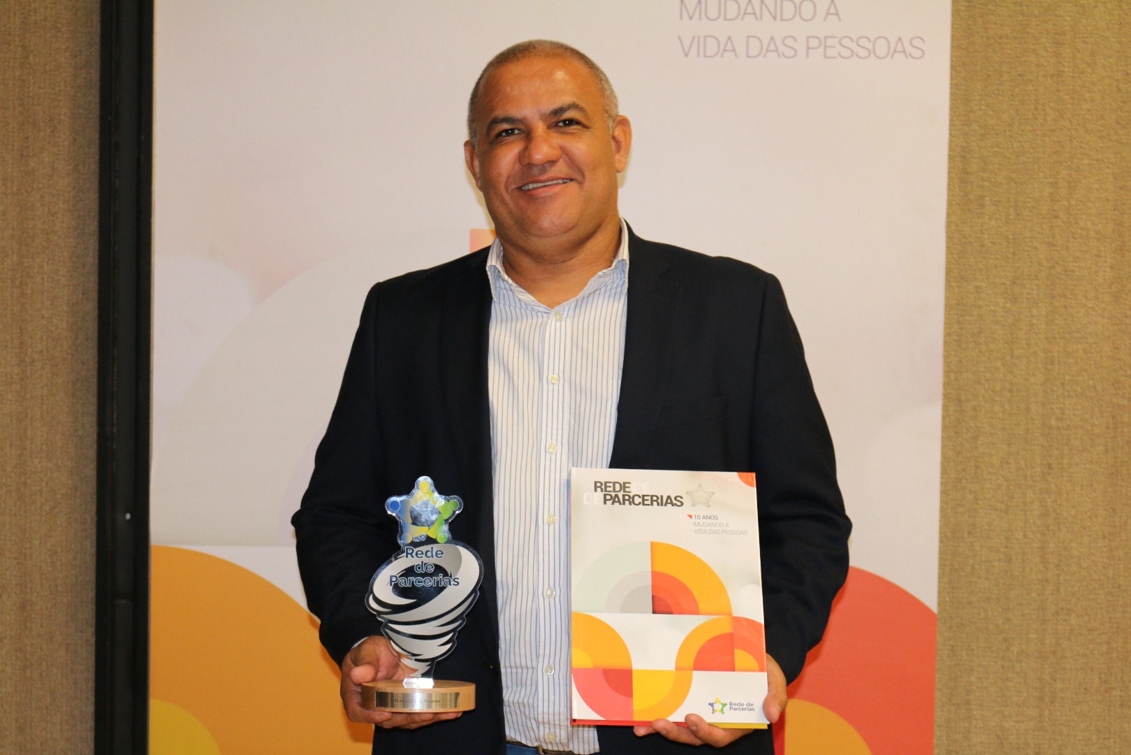 Lançamento do Livro 10 anos da Rede de Parcerias - dia 02-06-2025 (138).JPG