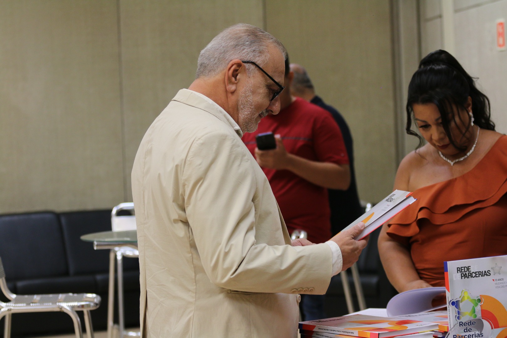 Lançamento do Livro 10 anos da Rede de Parcerias - dia 02-06-2025