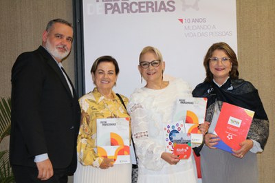 Lançamento do Livro 10 anos da Rede de Parcerias - dia 02-06-2025 (144).JPG