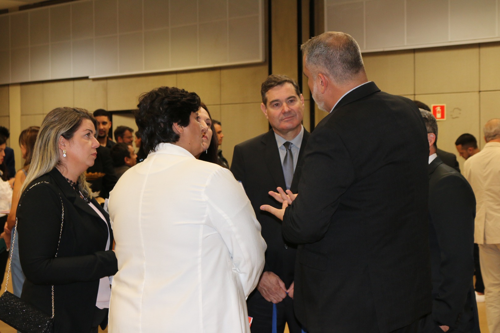 Lançamento do Livro 10 anos da Rede de Parcerias - dia 02-06-2025 (166).JPG