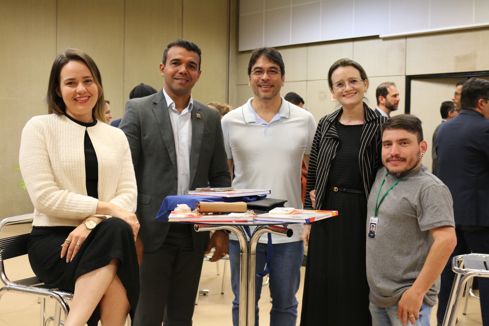 Lançamento do Livro 10 anos da Rede de Parcerias - dia 02-06-2025 (181).JPG