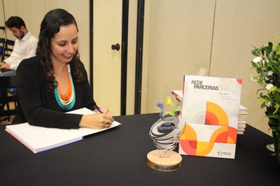 Lançamento do Livro 10 anos da Rede de Parcerias - dia 02-06-2025 (185).JPG