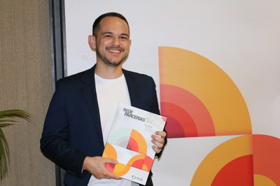 Lançamento do Livro 10 anos da Rede de Parcerias - dia 02-06-2025 (204).JPG