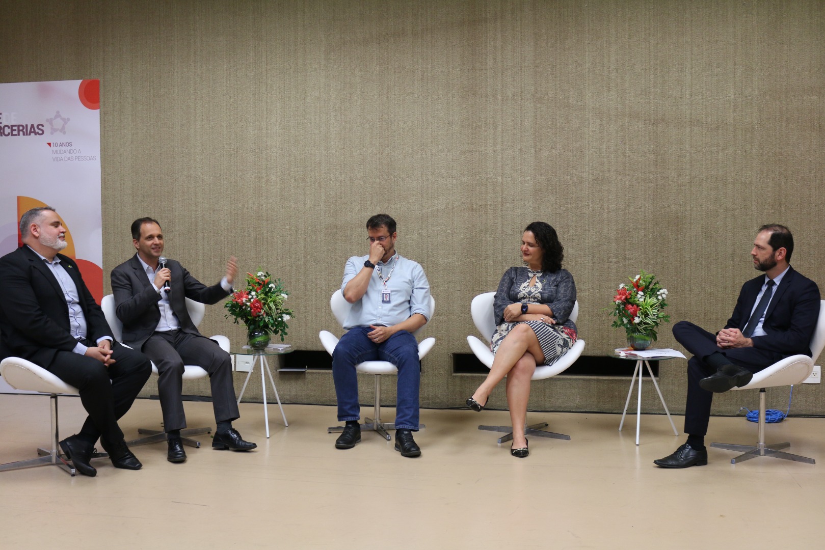 Lançamento do Livro 10 anos da Rede de Parcerias - dia 02-06-2025 (262).JPG