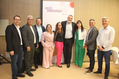 Lançamento do Livro 10 anos da Rede de Parcerias - dia 02-06-2025 (267).JPG