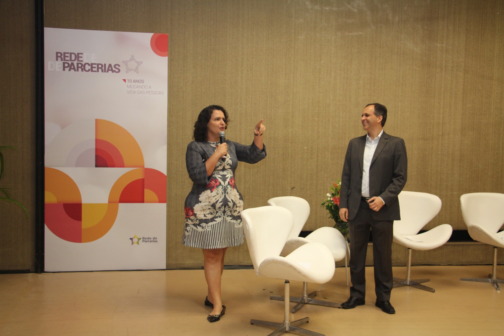 Lançamento do Livro 10 anos da Rede de Parcerias - dia 02-06-2025 (276).JPG