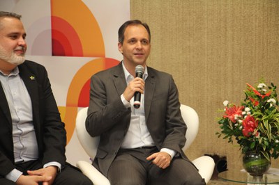 Lançamento do Livro 10 anos da Rede de Parcerias - dia 02-06-2025 (278).JPG