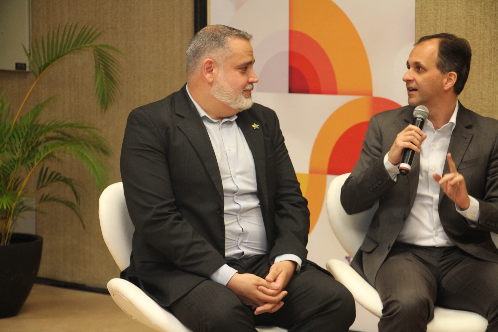 Lançamento do Livro 10 anos da Rede de Parcerias - dia 02-06-2025 (279).JPG