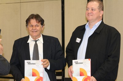 Lançamento do Livro 10 anos da Rede de Parcerias - dia 02-06-2025