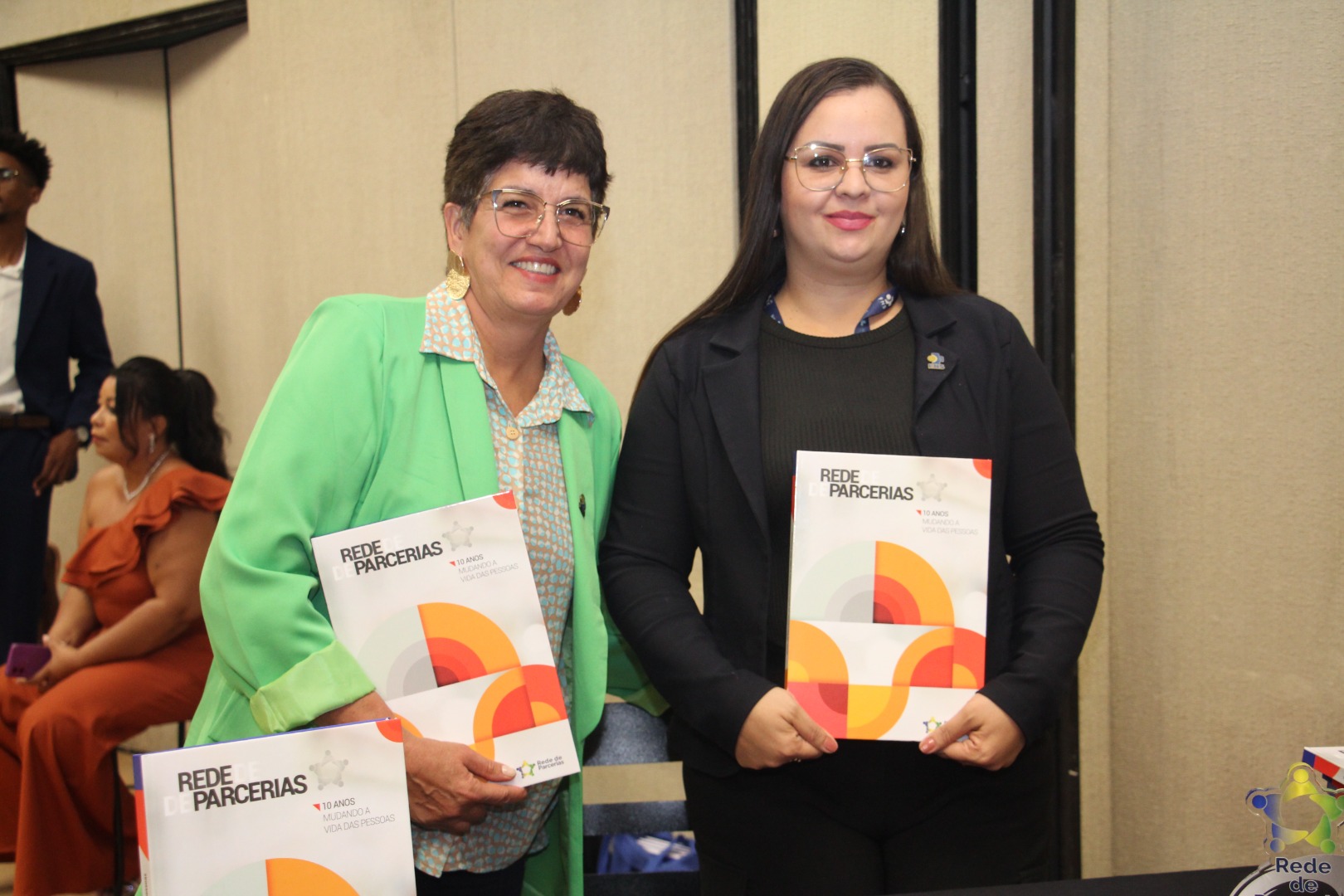 Lançamento do Livro 10 anos da Rede de Parcerias - dia 02-06-2025 (290).JPG