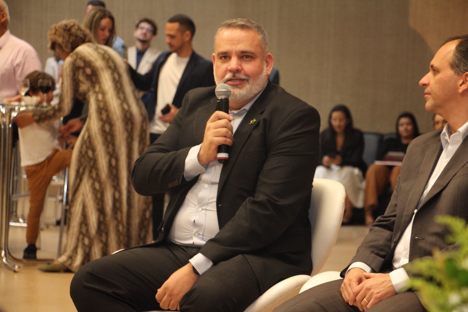 Lançamento do Livro 10 anos da Rede de Parcerias - dia 02-06-2025 (294).JPG