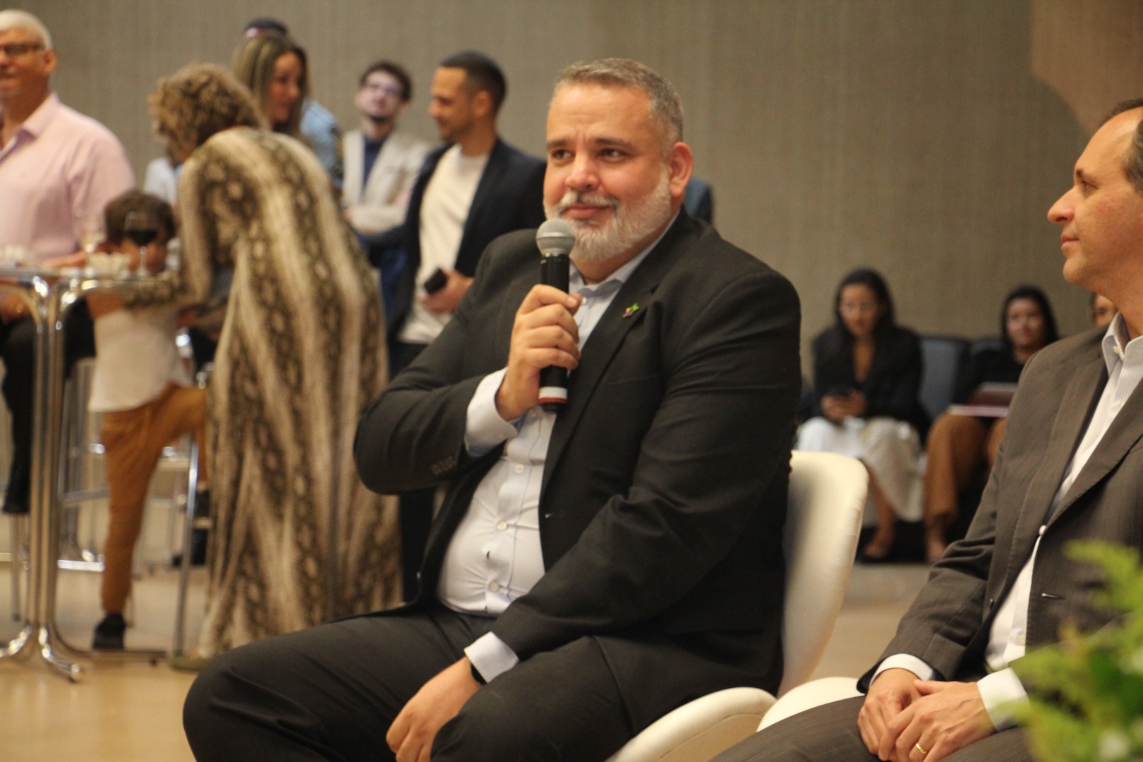 Lançamento do Livro 10 anos da Rede de Parcerias - dia 02-06-2025 (295).JPG