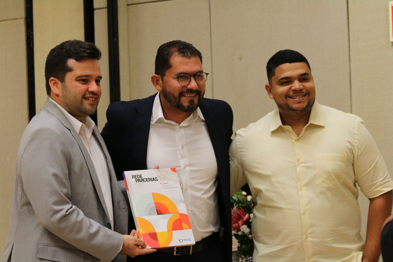 Lançamento do Livro 10 anos da Rede de Parcerias - dia 02-06-2025