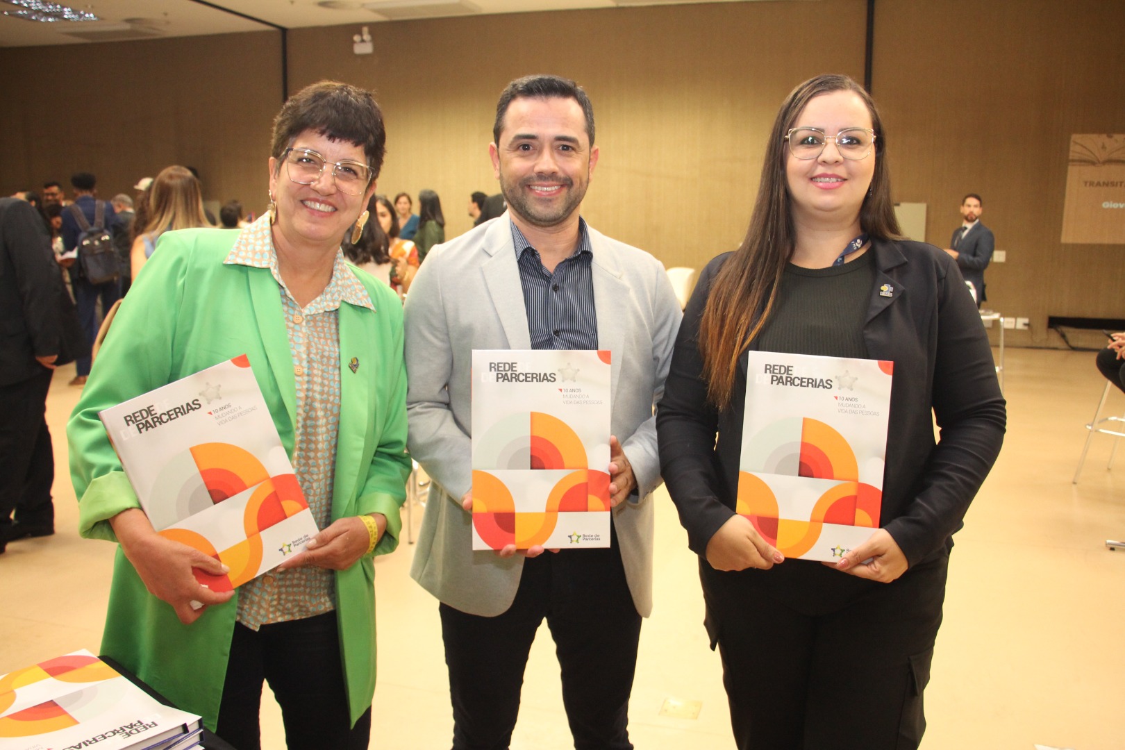 Lançamento do Livro 10 anos da Rede de Parcerias - dia 02-06-2025 (326).JPG