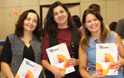 Lançamento do Livro 10 anos da Rede de Parcerias - dia 02-06-2025 (331).JPG