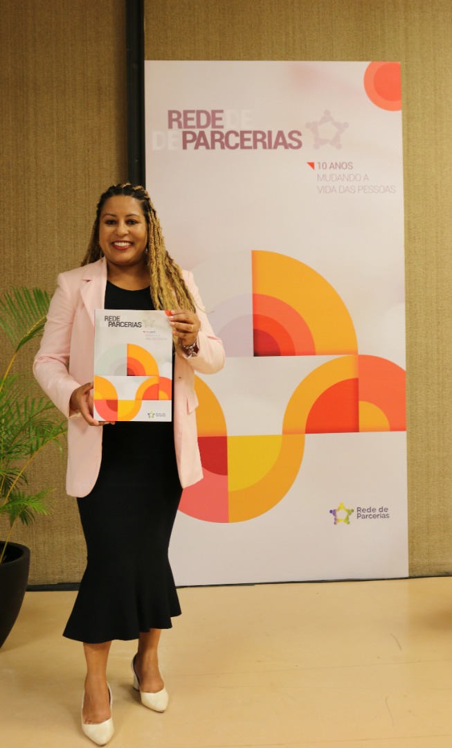 Lançamento do Livro 10 anos da Rede de Parcerias - dia 02-06-2025 (334).JPG