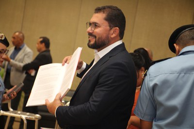 Lançamento do Livro 10 anos da Rede de Parcerias - dia 02-06-2025 (35).JPG
