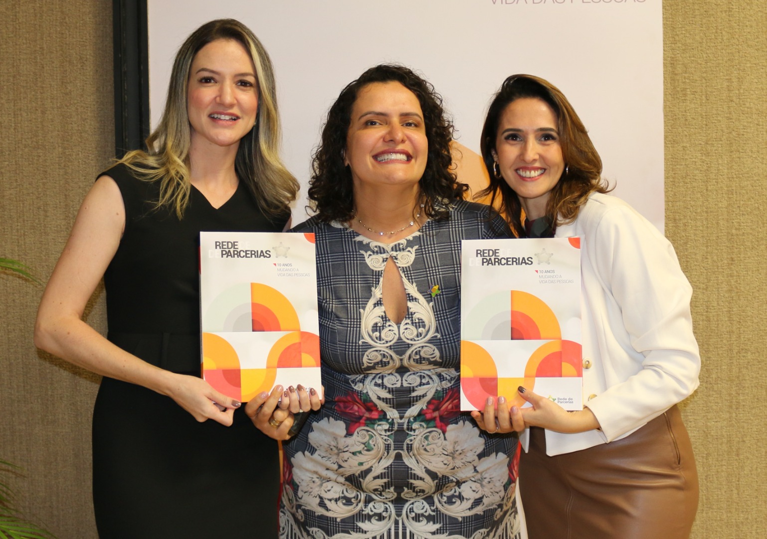 Lançamento do Livro 10 anos da Rede de Parcerias - dia 02-06-2025 (354).JPG