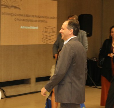 Lançamento do Livro 10 anos da Rede de Parcerias - dia 02-06-2025 (359).JPG