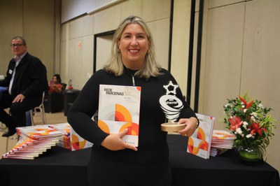 Lançamento do Livro 10 anos da Rede de Parcerias - dia 02-06-2025 (60).JPG