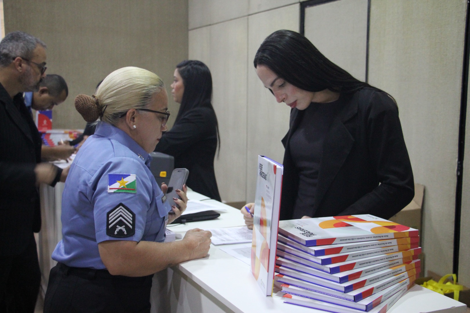 Lançamento do Livro 10 anos da Rede de Parcerias - dia 02-06-2025 (64).JPG