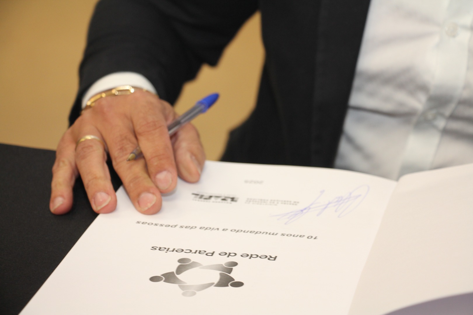 Lançamento do Livro 10 anos da Rede de Parcerias - dia 02-06-2025 (85).JPG