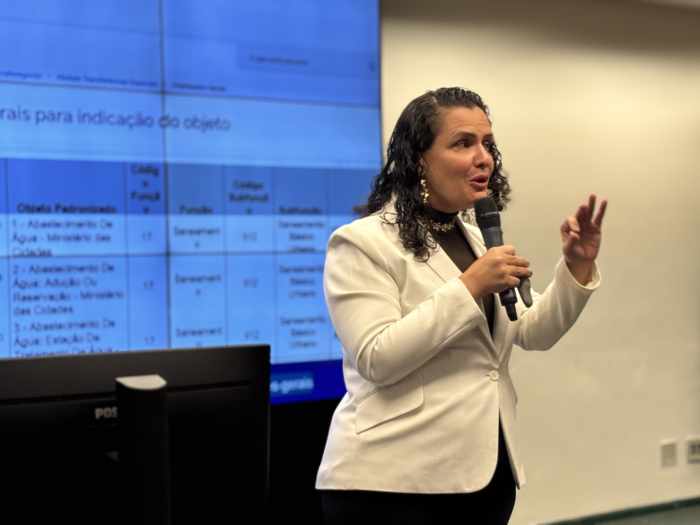 05.02.2026 Palestra sobre emendas especiais na CMO - Câmara dos Deputados