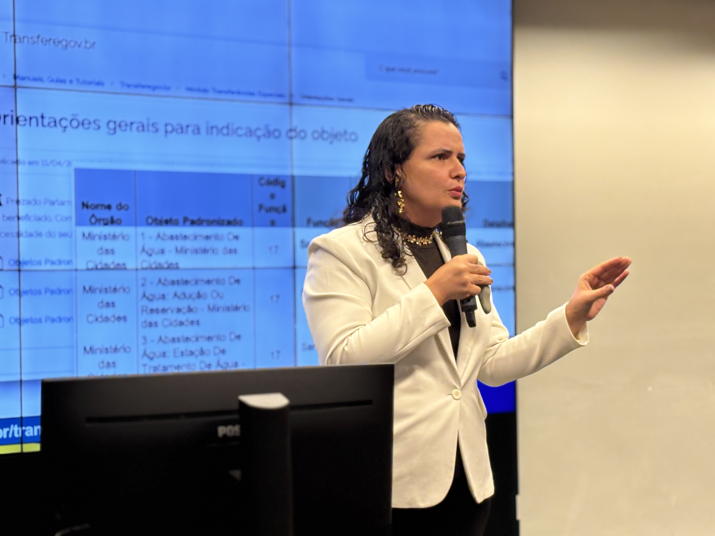 05.02.2026 Palestra sobre emendas especiais na CMO - Câmara dos Deputados