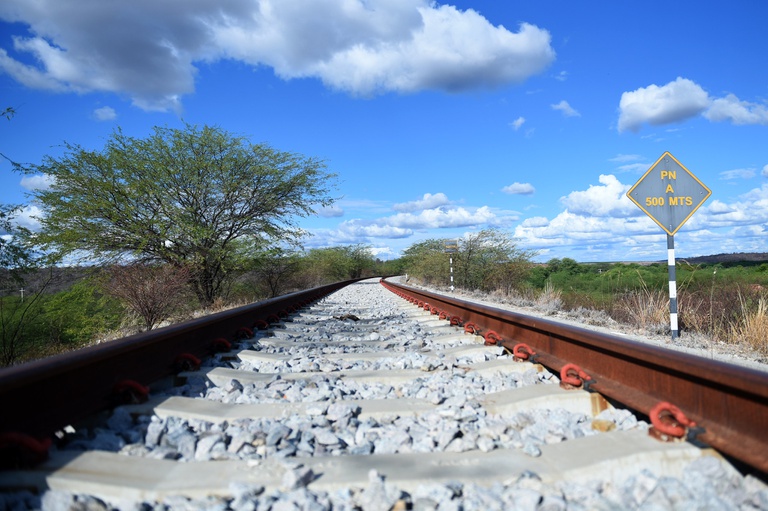 Bahia tem dois novos pedidos de ferrovias