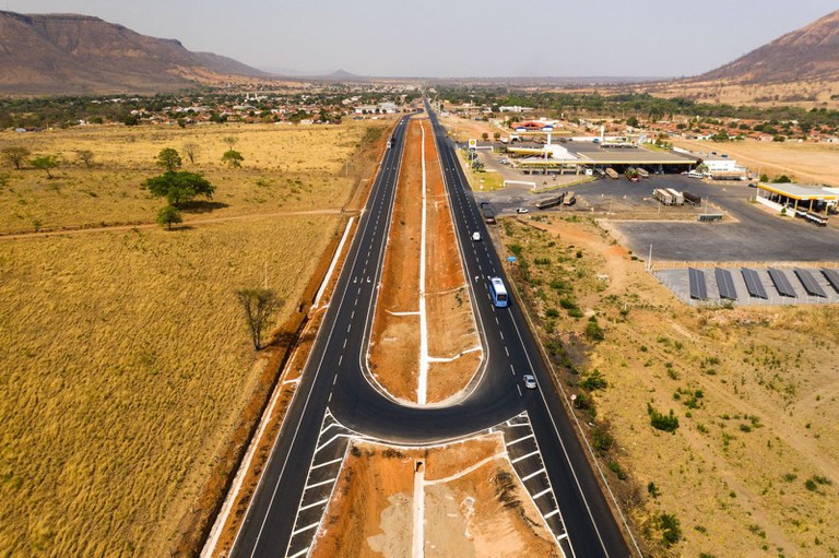 Intervenção vai melhorar trânsito na BR-020 em Goiás