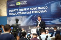 Ministro projeta investimento privado de R$ 150 bilhões em novas linhas ferroviárias no país
