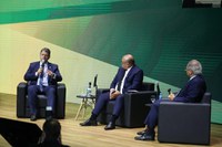 Tarcísio: ampliação de ferrovias na matriz de transportes dará vantagem competitiva ao Brasil