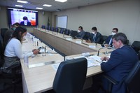 A investidores, Tarcisio reforça decisão de investir na infraestrutura como política de Estado