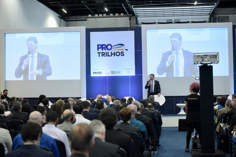 Ministro palestrou em evento do Pro Trilhos em São Paulo