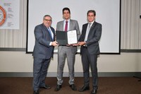 Associação de fabricantes de ônibus adere ao plano nacional para reduzir mortes no trânsito