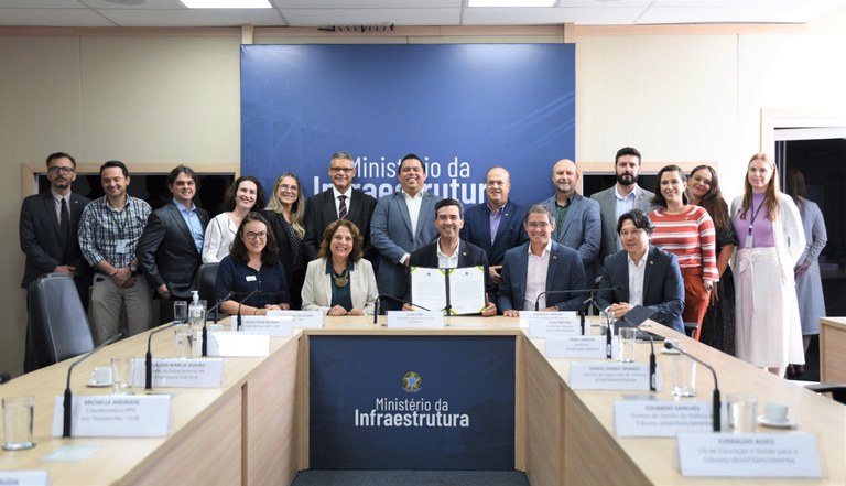 Acordo com UnB vai permitir sugestão de políticas públicas após análise de dados de trânsito