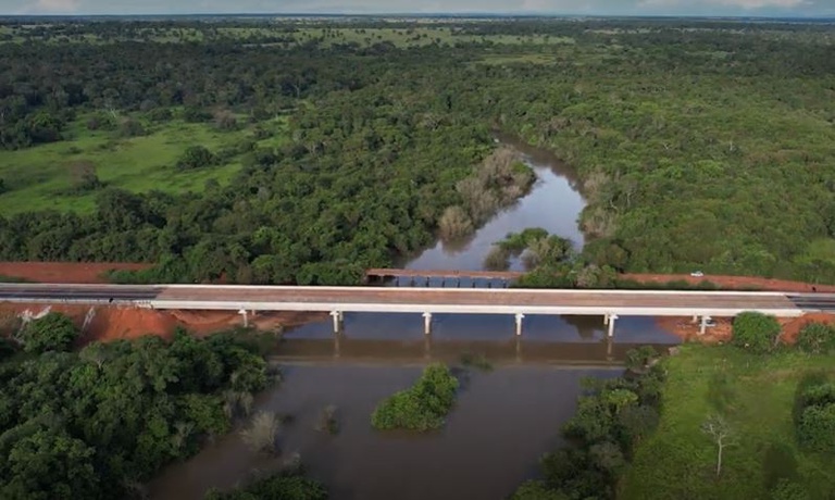 BR-080 permite acesso logístico aos produtores mato-grossenses à Ferrovia Norte-Sul