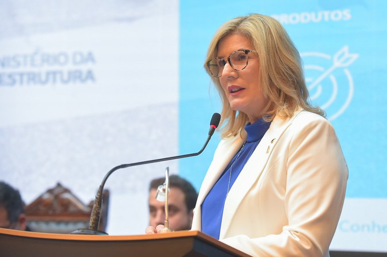 Diretora da Senatran Maria Alice Nascimento defendeu integração entre os órgãos