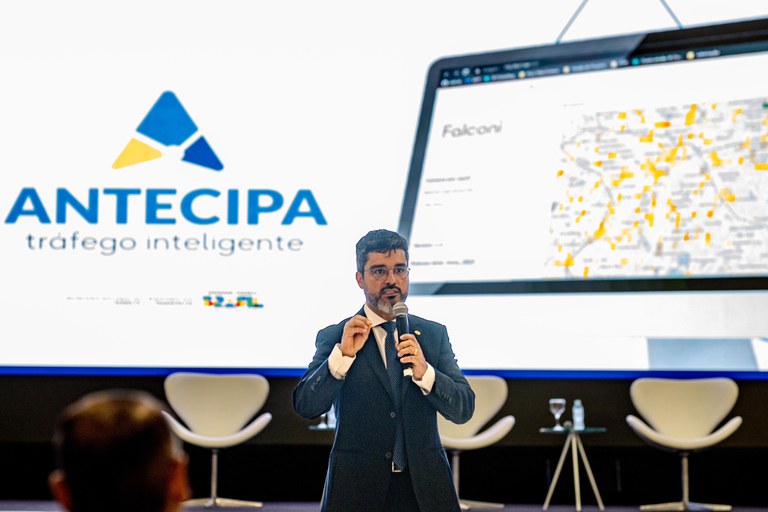Secretário Adrualdo Catão apresentou a ferramenta Antecipa no encontro dos Detrans